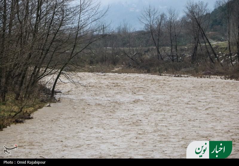 اطراف رودخانه های تهران اتراق نکنید